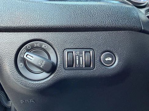 Used 2013 Chrysler 300 S image 32