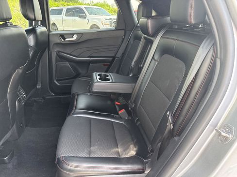 Used 2024 Ford Escape ST-Line AWD/4WD image 13