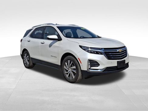 Used 2022 Chevrolet Equinox Premier image 1