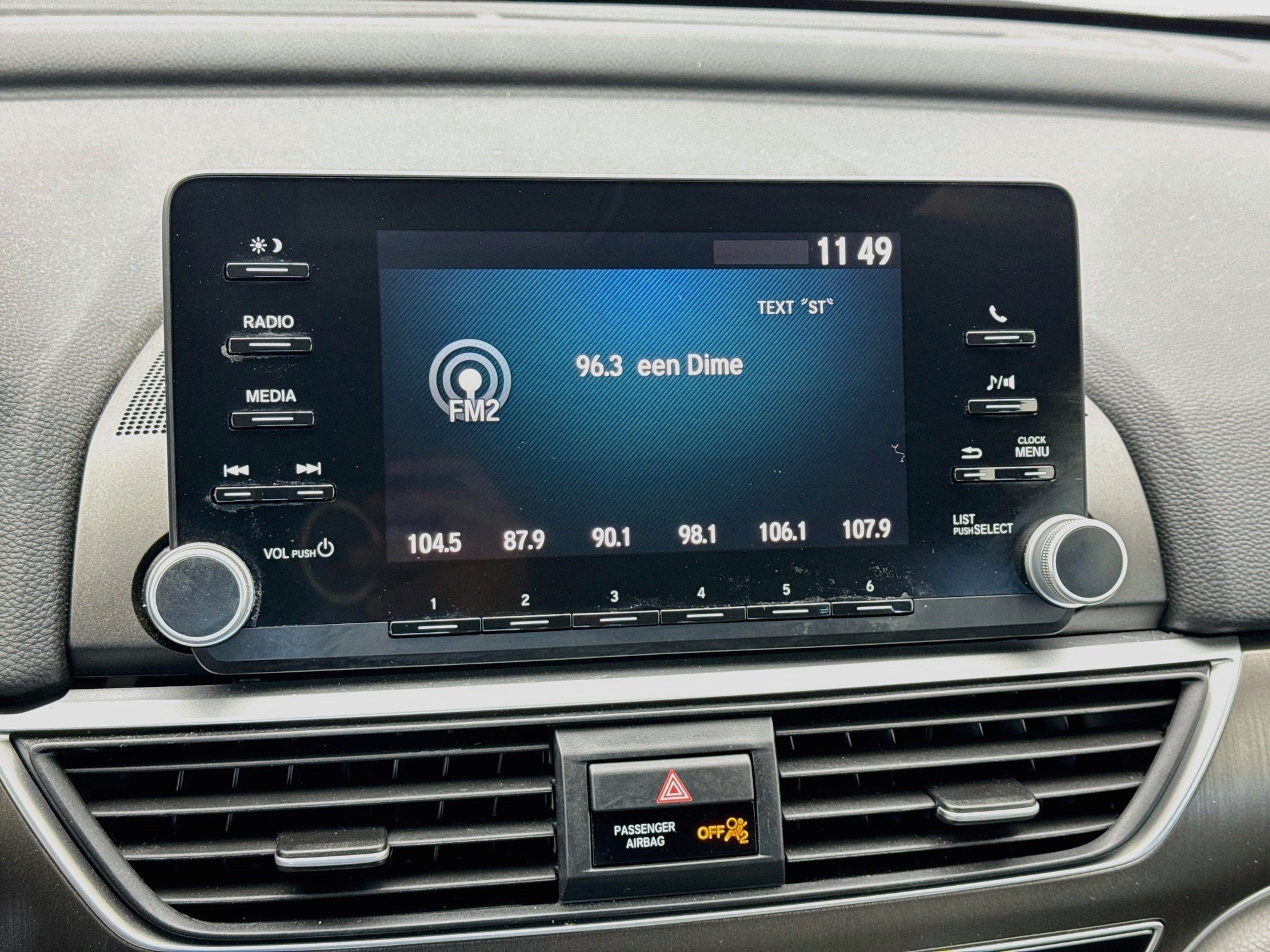 Used 2019 Honda Accord LX image 11