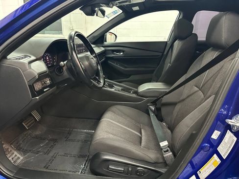 Used 2024 Honda Accord Sport image 19