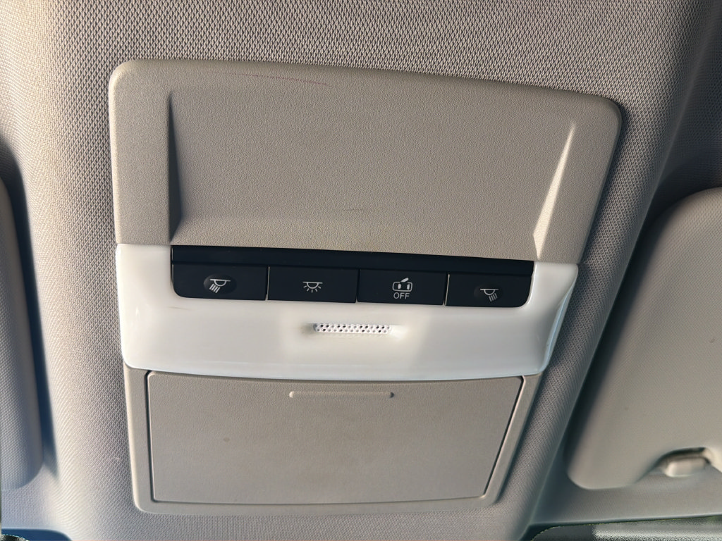 Used 2021 Nissan Rogue S FWD image 28