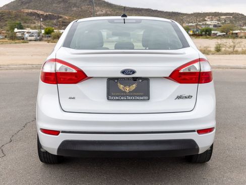Used 2019 Ford Fiesta SE w/ Equipment Group 201A image 4