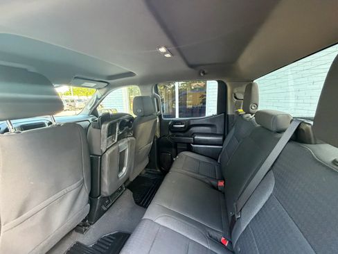 Used 2023 Chevrolet Silverado 1500 Custom RWD image 16
