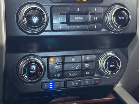 Used 2020 Ford F150 King Ranch w/ Technology Package image 22