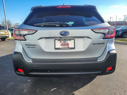 Certified 2025 Subaru Outback Onyx Edition image 5