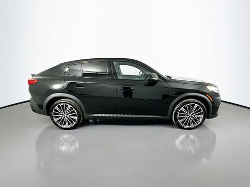 Used 2026 BMW X2 xDrive28i w/ Technology Package image 4