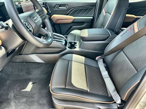 New 2026 GMC Canyon AT4 w/ Technology Plus Package AWD/4WD image 24
