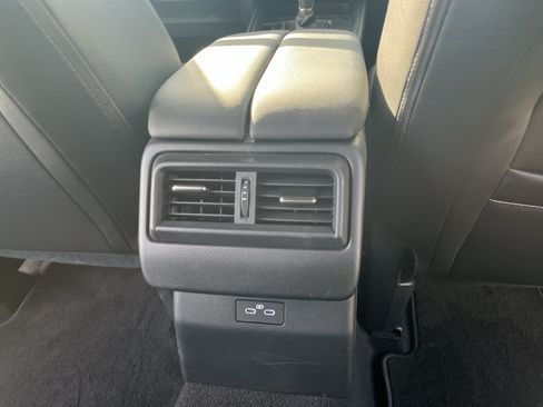 Certified 2025 MAZDA CX-50 AWD 2.5 S w/ Select Package image 39