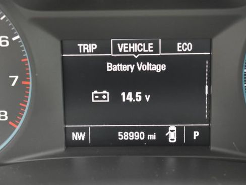 Certified 2018 Chevrolet Malibu LT FWD image 24