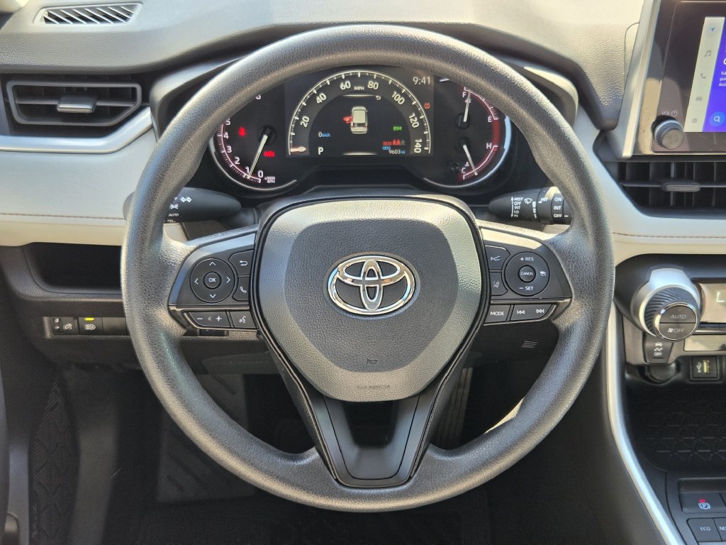 Used 2025 Toyota RAV4 XLE w/ Convenience Package FWD image 15