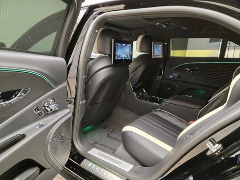 Certified 2024 Bentley Flying Spur W12 AWD/4WD image 17