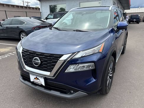 Used 2021 Nissan Rogue SL AWD/4WD image 3