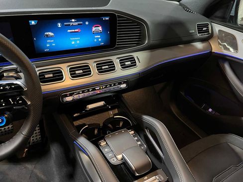New 2026 Mercedes-Benz GLE 53 AMG 4MATIC Coupe image 31