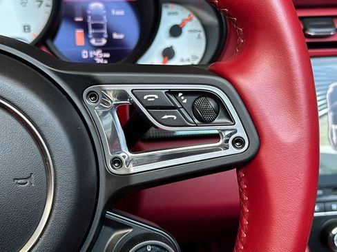 Certified 2019 Porsche 911 Targa 4 GTS AWD/4WD image 31