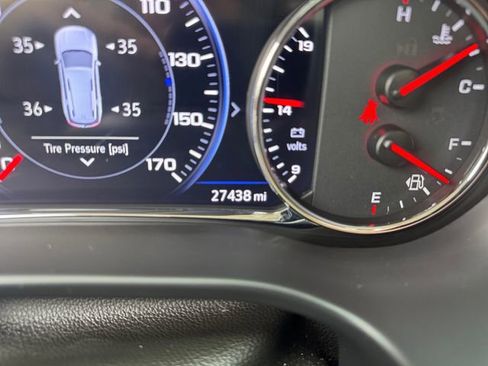 Used 2023 GMC Acadia Denali w/ Denali Ultimate Package image 25