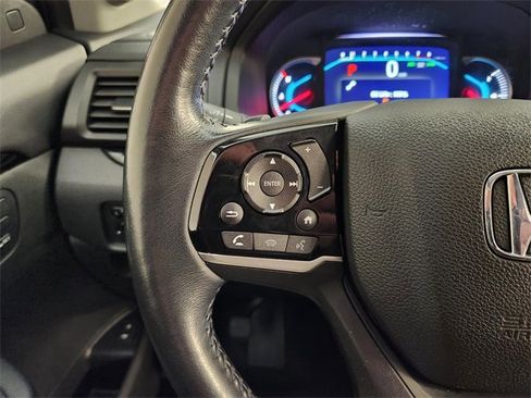 Used 2019 Honda Pilot Touring image 30