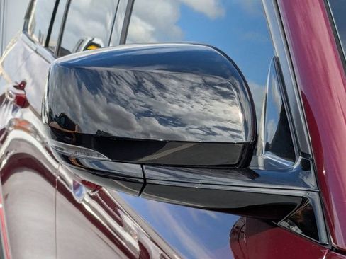 New 2026 Jeep Grand Cherokee Limited Reserve image 11