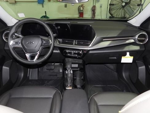 New 2026 Chevrolet Trax ACTIV w/ Driver Confidence Package FWD image 26