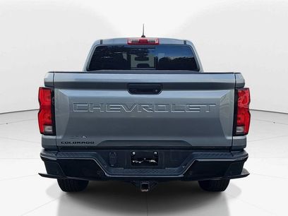 Used 2024 Chevrolet Colorado Z71 w/ Z71 Convenience Package 2