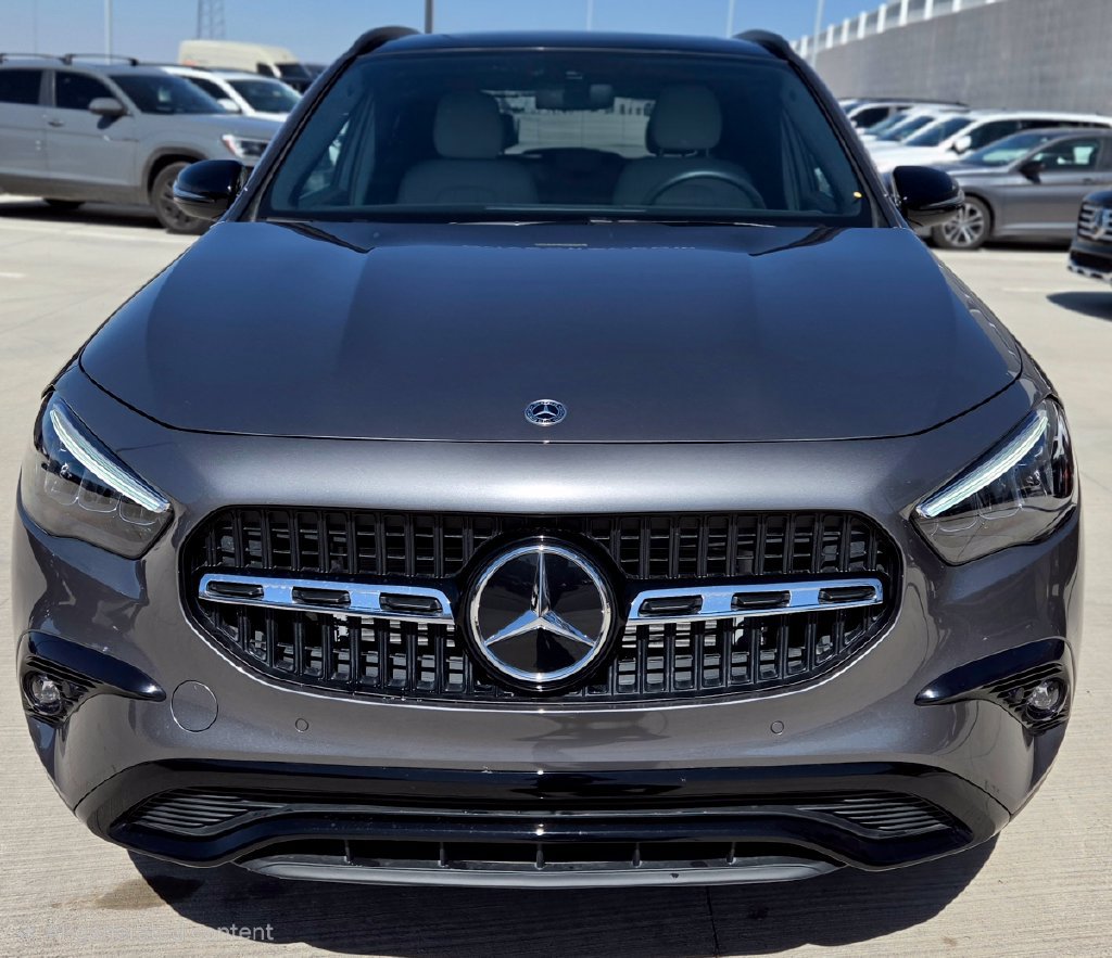 Used 2026 Mercedes-Benz GLA 250 4MATIC image 2