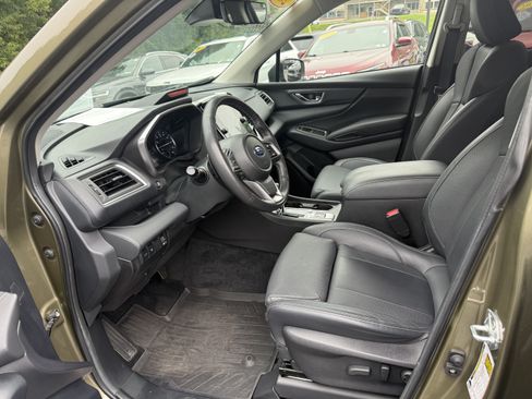 Used 2023 Subaru Ascent Limited w/ Technology Package AWD/4WD image 12