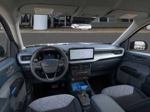 New 2025 Ford Maverick XLT w/ XLT Luxury Package image 9