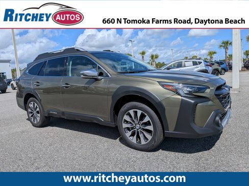 Used 2025 Subaru Outback Touring XT image 1