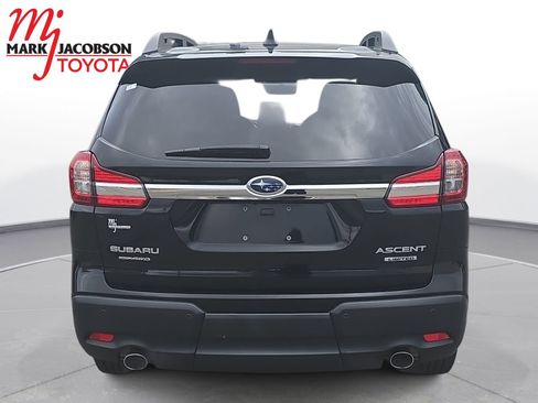 Used 2022 Subaru Ascent Limited image 11