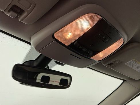 Used 2018 Dodge Durango GT image 21