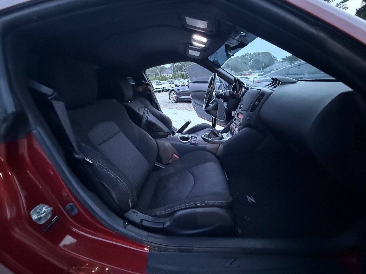 Used 2015 Nissan 370Z Coupe w/ Aerodynamics Package RWD image 22