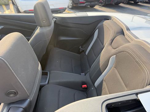 Used 2019 Chevrolet Camaro LT RWD image 8