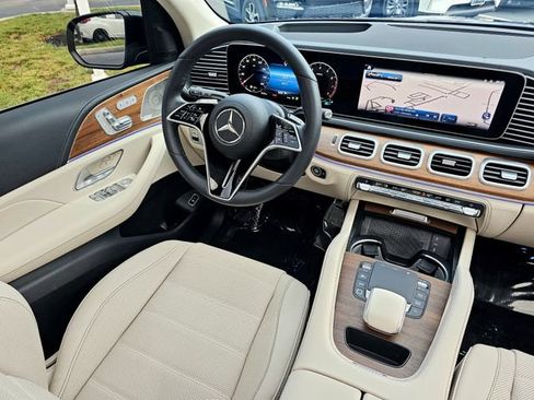 Certified 2025 Mercedes-Benz GLE 350 4MATIC image 30