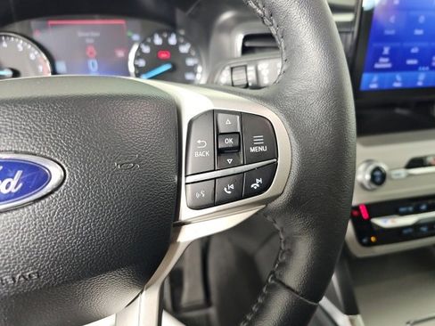 Used 2023 Ford Explorer XLT w/ Equipment Group 202A image 20