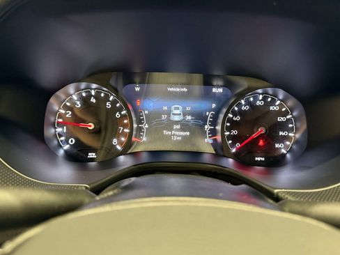 New 2026 Jeep Compass Latitude image 25