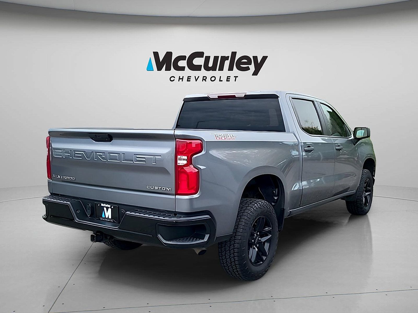 Used 2022 Chevrolet Silverado 1500 Custom Trail Boss AWD/4WD image 7