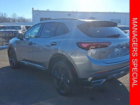 Used 2025 Buick Envision Sport Touring AWD/4WD image 5