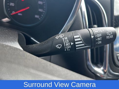 Used 2022 Chevrolet Equinox LT image 15