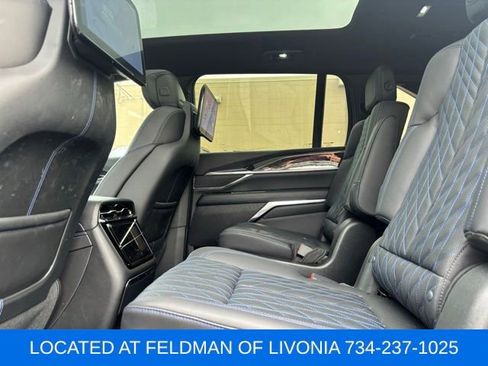 Used 2025 Cadillac Escalade IQ Sport 1 w/ Smart Trailering package AWD/4WD image 9