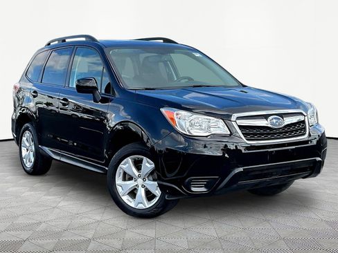Used 2016 Subaru Forester 2.5i Premium w/ Popular Package #2 AWD/4WD image 3