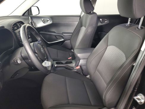 Used 2021 Kia Soul GT-Line image 12