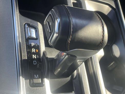 Certified 2022 Ford F150 Platinum w/ Equipment Group 701A High image 18