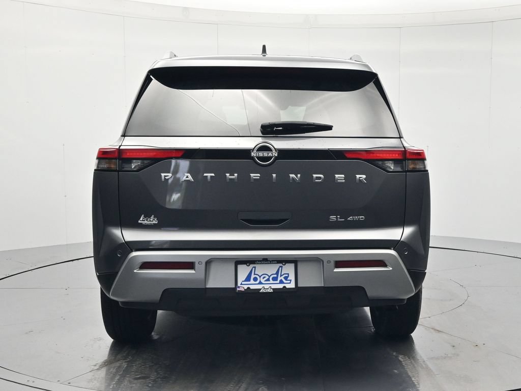 Used 2025 Nissan Pathfinder SL AWD/4WD image 6