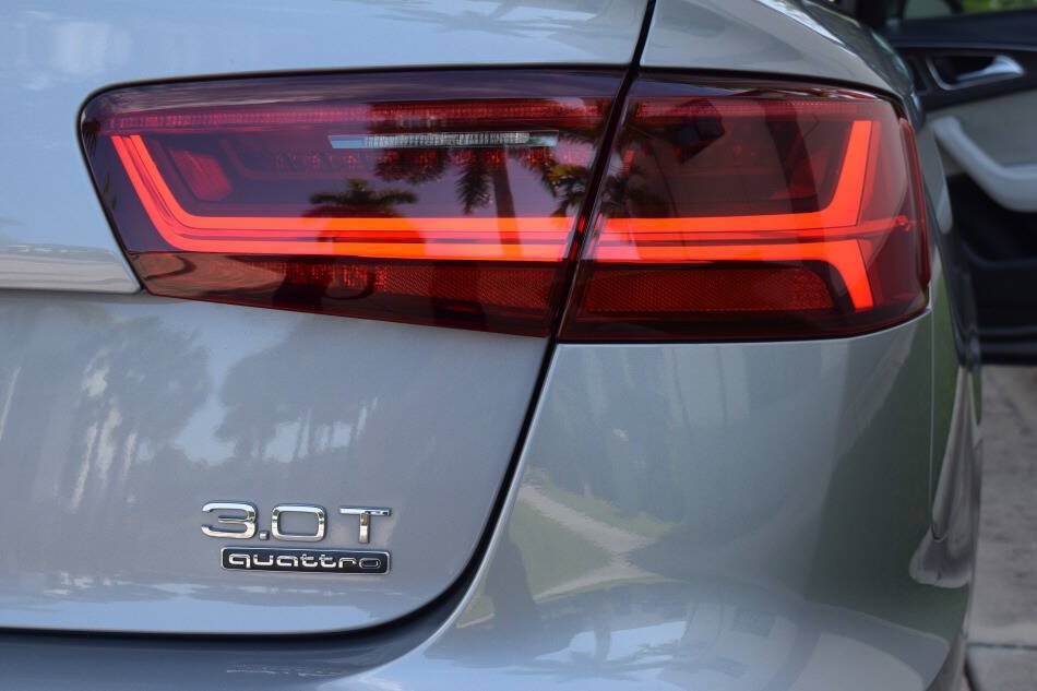 Used 2017 Audi A6 3.0T Competition Prestige w/ Cold Weather Package AWD/4WD image 37