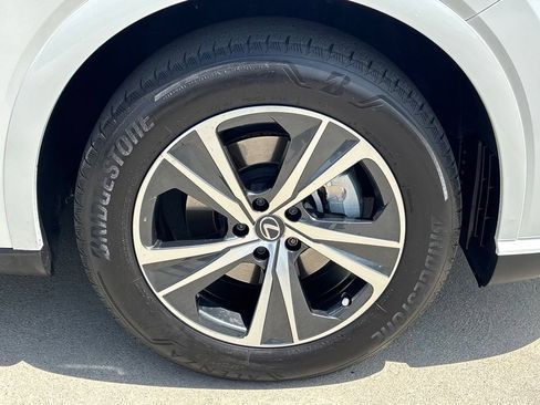 Used 2024 Lexus RX 350 Premium w/ Accessory Package (Z1) FWD image 31