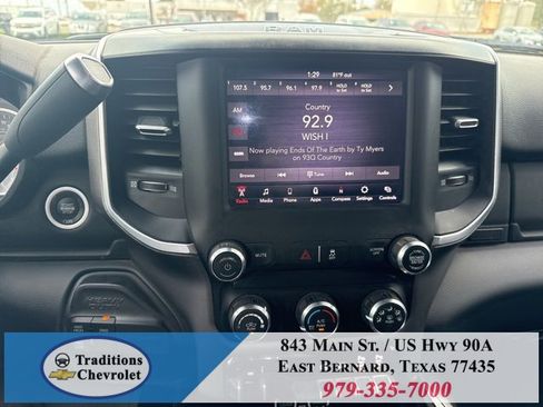 Used 2019 RAM 3500 Big Horn image 11