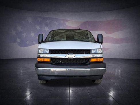 Used 2021 Chevrolet Express 3500 w/ Power Convenience Package RWD image 8