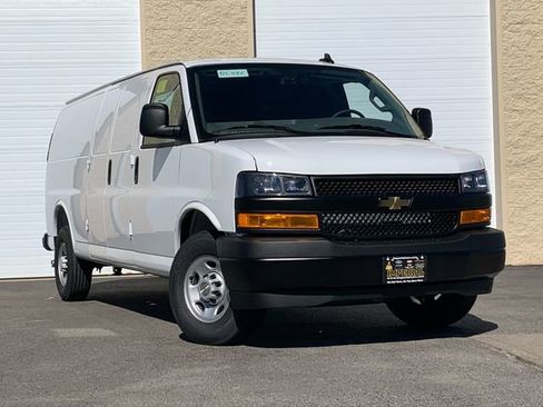 New 2025 Chevrolet Express 2500 Extended image 2