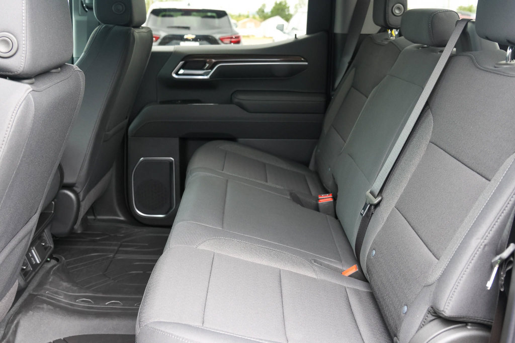 New 2026 Chevrolet Silverado 1500 RST AWD/4WD image 14