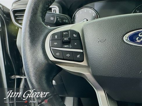 Used 2022 Ford Explorer XLT w/ Equipment Group 202A image 30